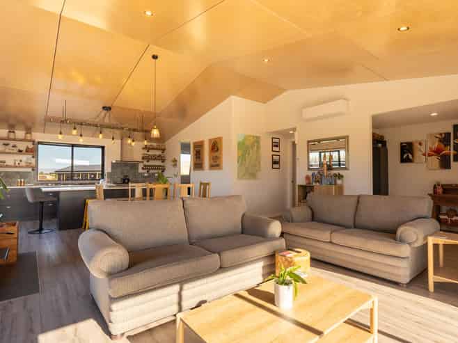 1 Tussock Crescent, TWIZEL