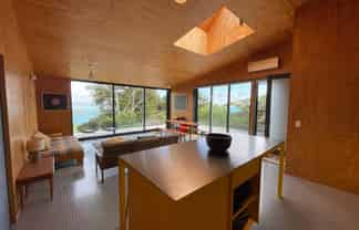 5 Upland Road, Omiha