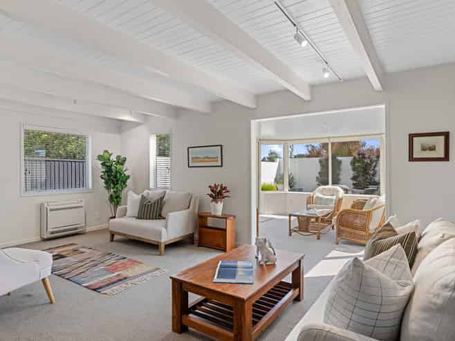 122A Office Road, Merivale