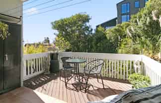 3/24a Landscape Road, Mount Eden