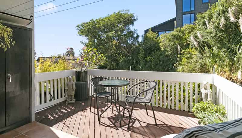 3/24a Landscape Road, Mount Eden
