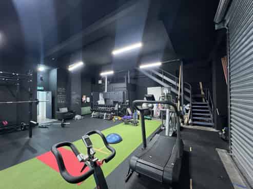 Warehouse/office