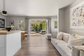 76 Brighton Road, Parnell