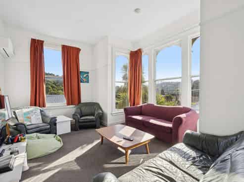 182 Queen Street, North Dunedin