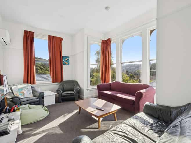 182 Queen Street, North Dunedin