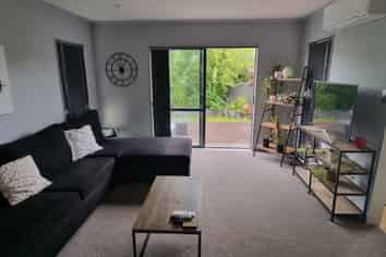 53B Jonathon Street, Brookfield