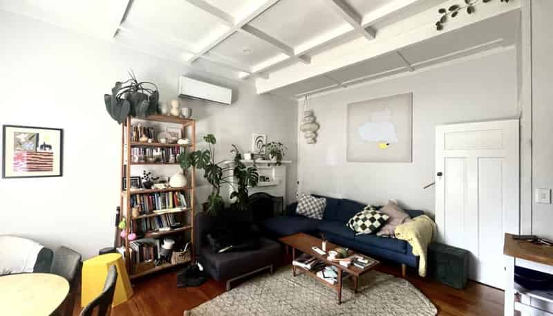 2/25 Mt Pleasant Road, Mount Eden