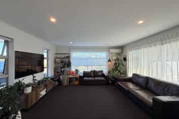 3 Leet Crescent, Papamoa Beach