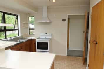 72 Aorangi Rd, Paraparaumu