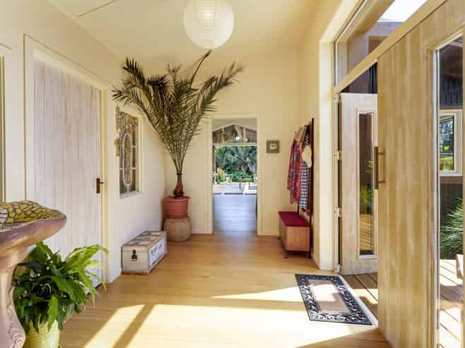 11 Boyle Street, Clifton