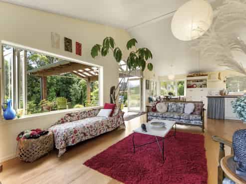 11 Boyle Street, Clifton