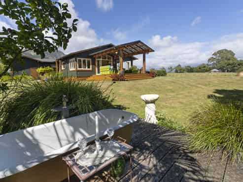 11 Boyle Street, Clifton