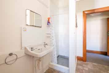 31 Coughtrey, Saint Clair