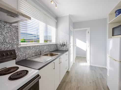 15 John Ross Place, Kairakau