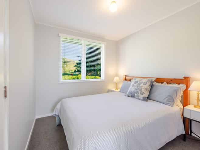 15 John Ross Place, Kairakau