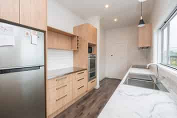 24 Dundonald Street, Tainui