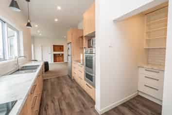 24 Dundonald Street, Tainui