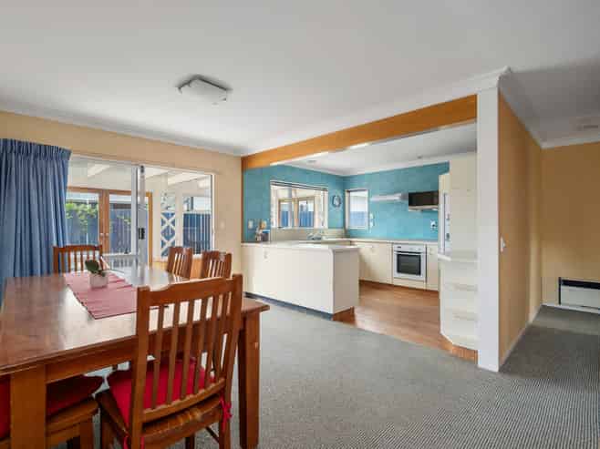 17B Orchard Place, Lynmore