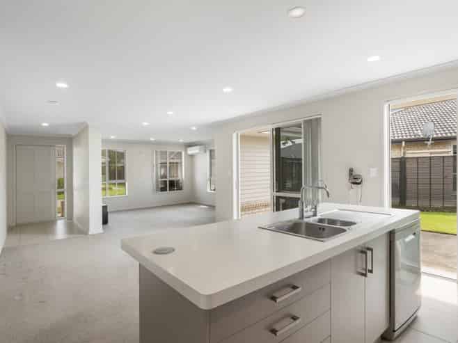 10/46 Sharp Road, RD 2, Katikati