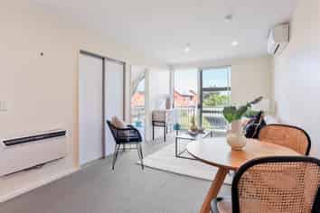 16/14 Brougham Street, Addington