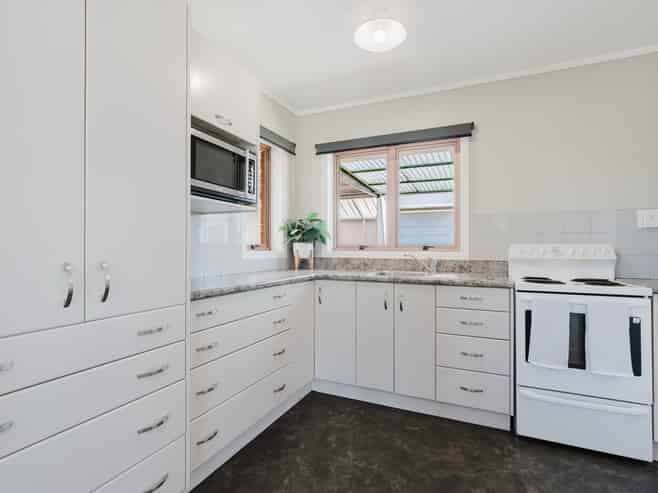 101A Charleston Avenue, Whangamata