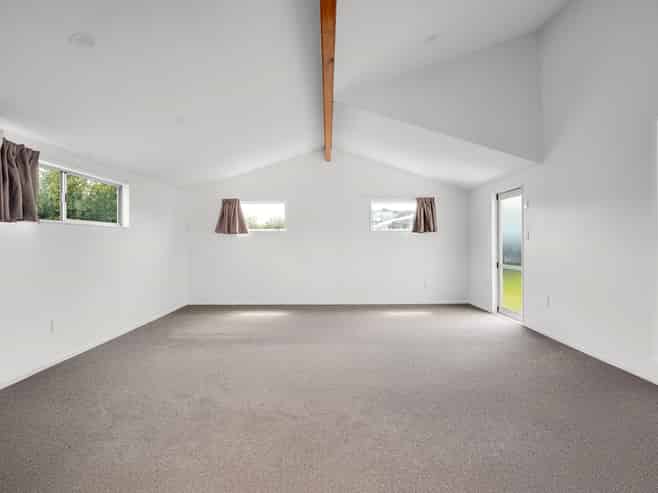 48B Karen Crescent, Dinsdale