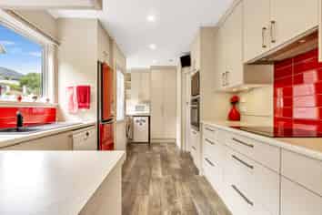 11A Rainbow Drive, Atawhai