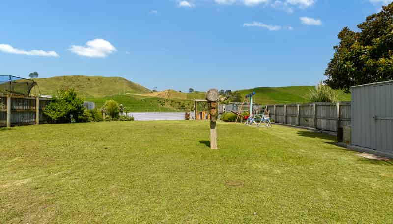 208 Ballintoy Park Drive, Welcome Bay