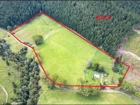 164 Creek Road, Mangamahu