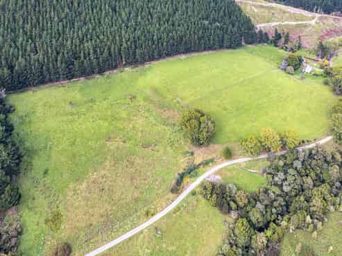 164 Creek Road, Mangamahu