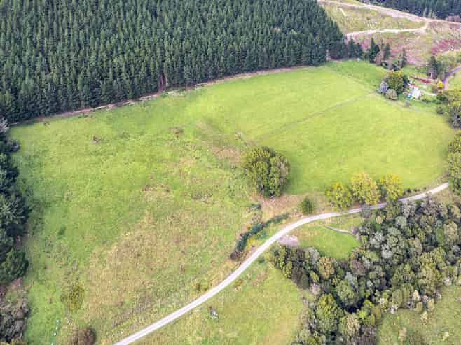 164 Creek Road, Mangamahu