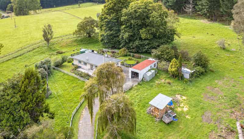 164 Creek Road, Mangamahu