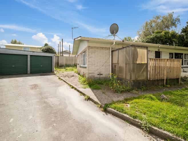 95B Sunset Road, Mangakakahi