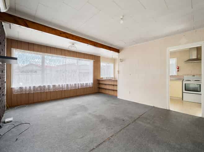 95B Sunset Road, Mangakakahi