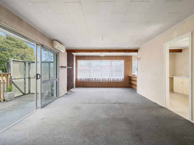 95B Sunset Road, Mangakakahi