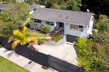 12 Cheriton Road, Mellons Bay