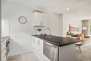 4i/20 Ian Marwick Place, Birkenhead