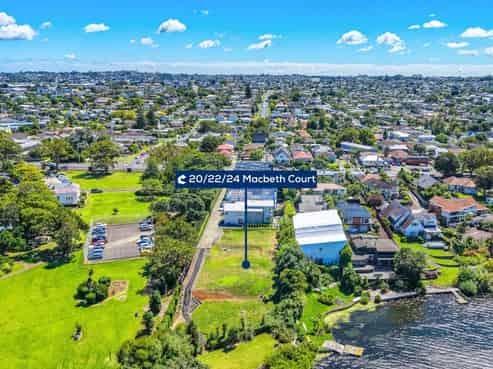 24 Macbeth Court, Milford