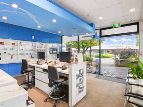 High-Quality, Tenanted, Split-Risk Investment