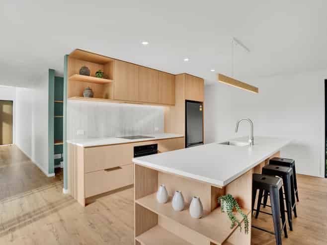 10 and 10A Eliot Street, New Plymouth