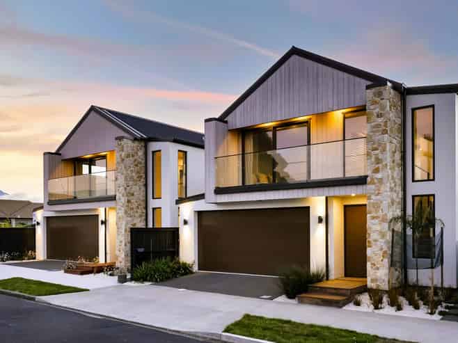 10 and 10A Eliot Street, New Plymouth