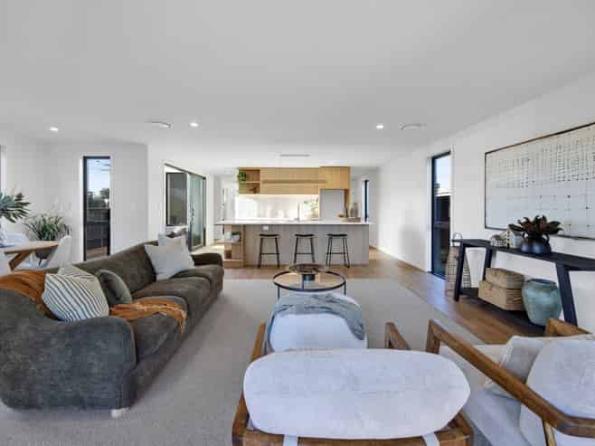 10 and 10A Eliot Street, New Plymouth