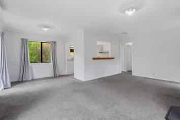 21E View Road, Hikurangi