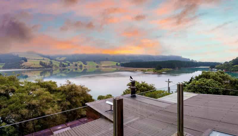 50 Bay Road, Purakaunui