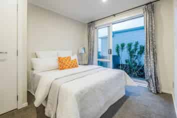 9 Panakenake Way, Flat Bush