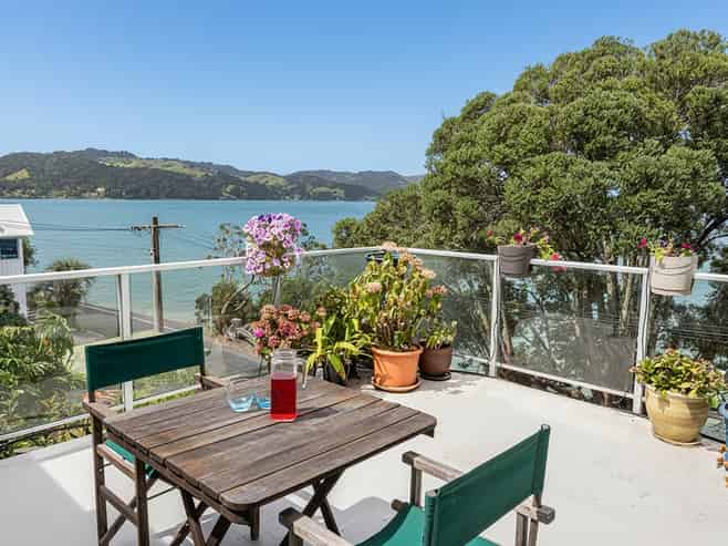 132 Beach Road, Onerahi