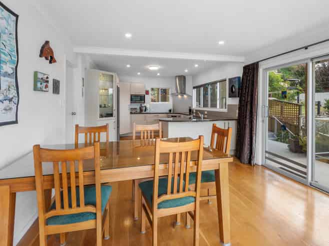 132 Beach Road, Onerahi