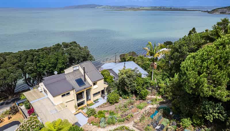 132 Beach Road, Onerahi