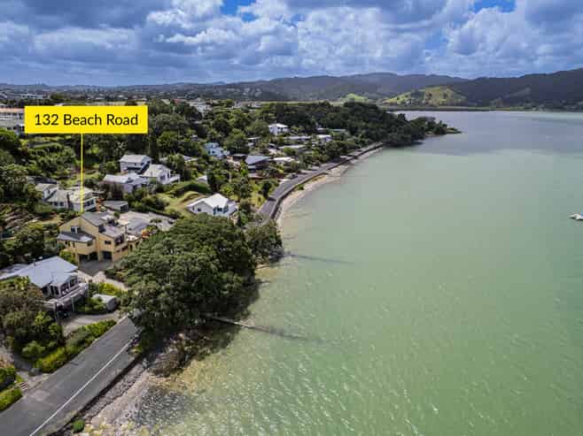 132 Beach Road, Onerahi