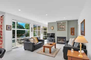 29 Saracen Avenue, Northwood